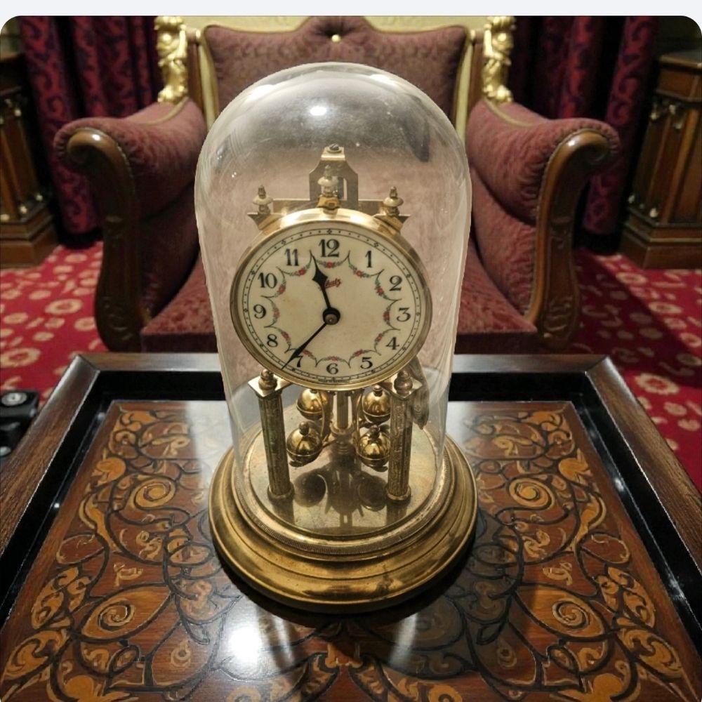 1949 Jahresuhrenfabrik BY German Clock manufacturer Gold and Cream Stand Clock - Picture 2 of 16